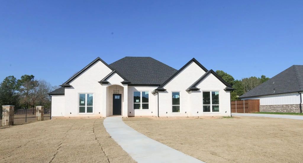 16525 Hailey Court, Tyler