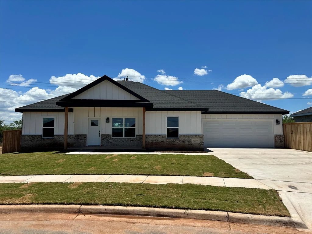 7037 Tin Cup, Abilene