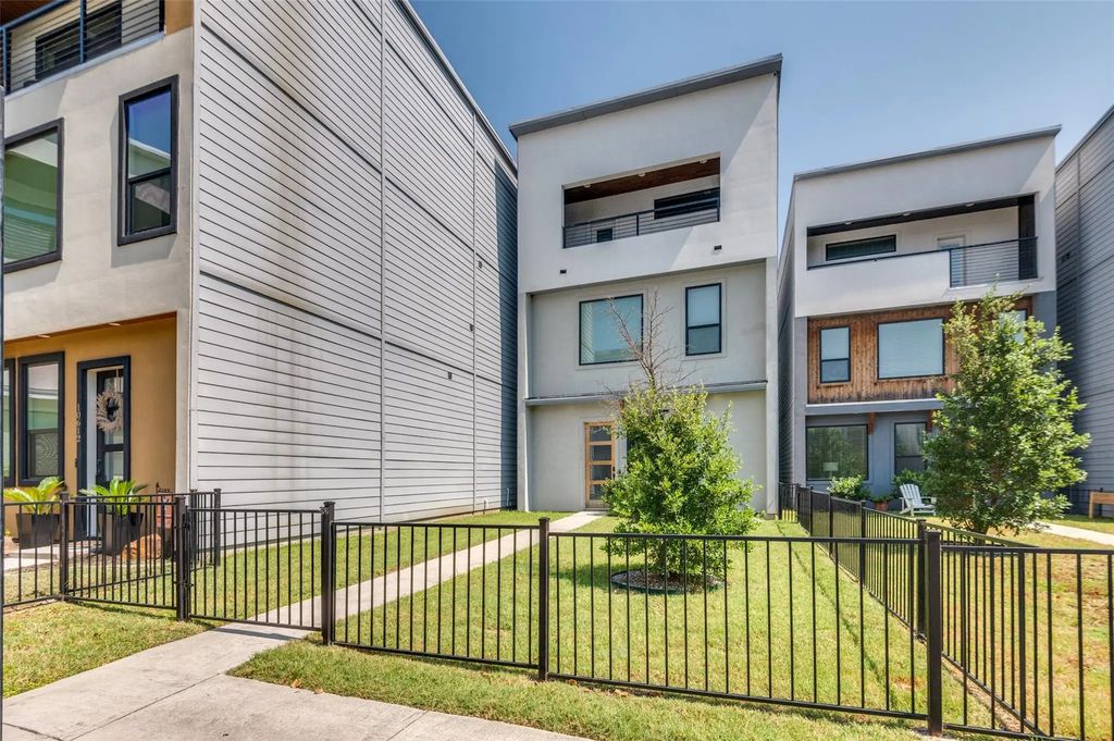 10618 Greengarden Road, Dallas