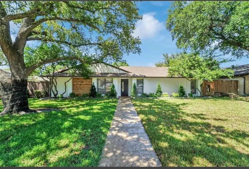 2926 Forest Hills Lane, Richardson