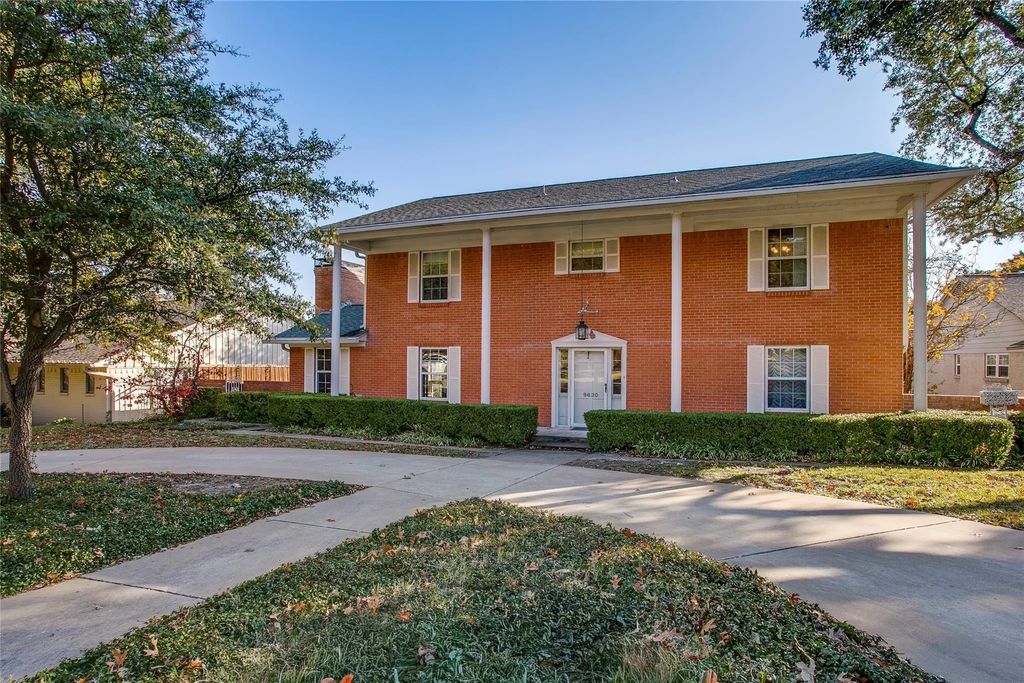 9630 Ravensway Drive, Dallas