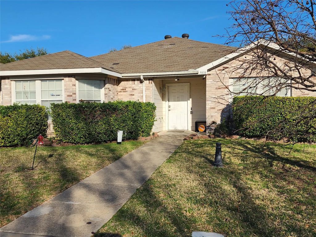 7818 Jubilant Drive, Dallas