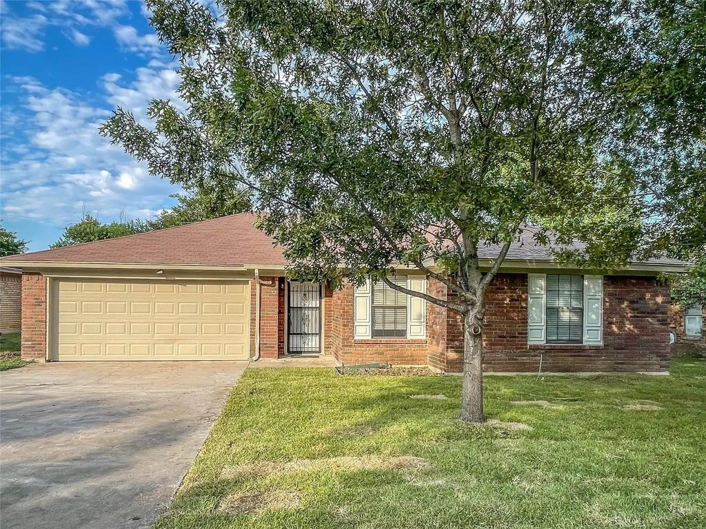 7016 Yorkston Street, Watauga