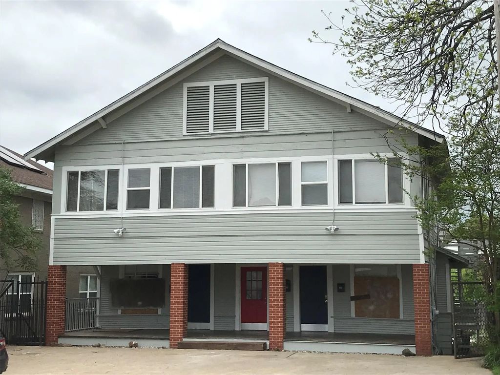 1118 N Zang Boulevard 101, Dallas