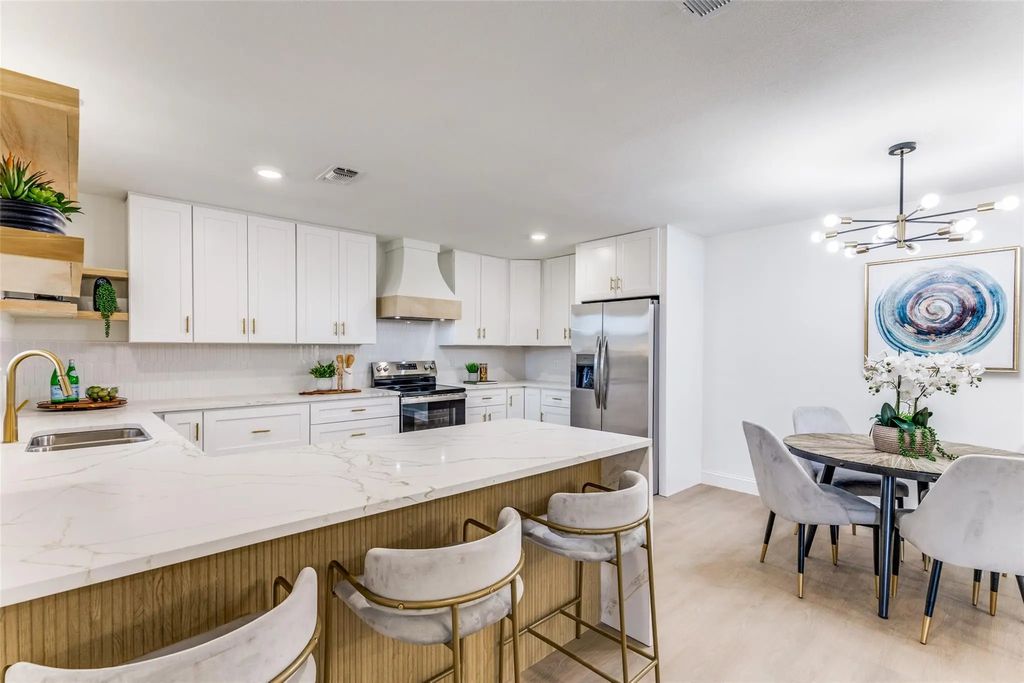 7609 Walnuthill Court, Watauga