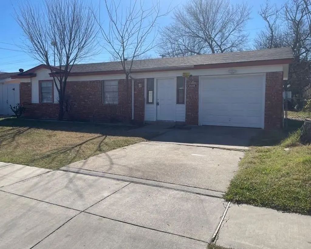 1838 Kent Drive, Arlington