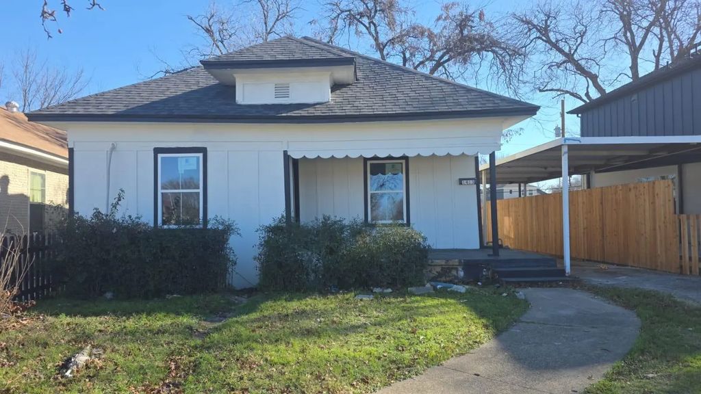 1413 South Freeway, Fort Worth