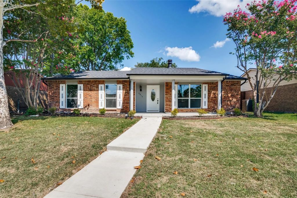 9017 Linda Vista Drive, Rowlett