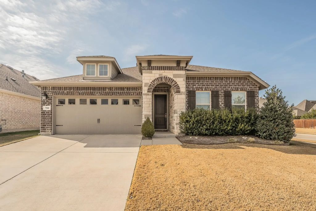 7500 Winterbloom Way, Fort Worth
