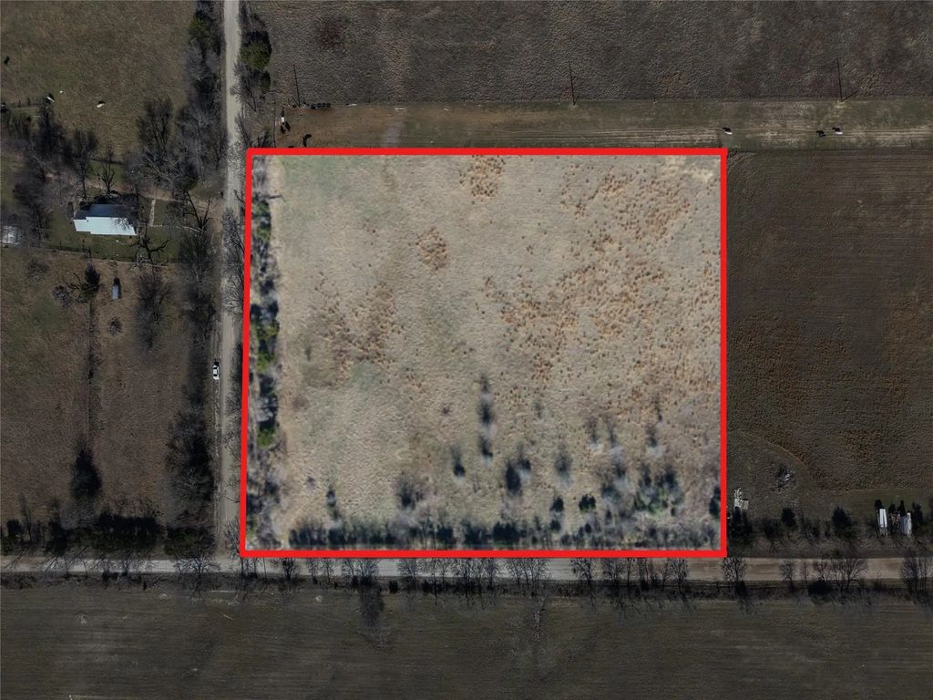 2091 County Rd 3908, Wills Point