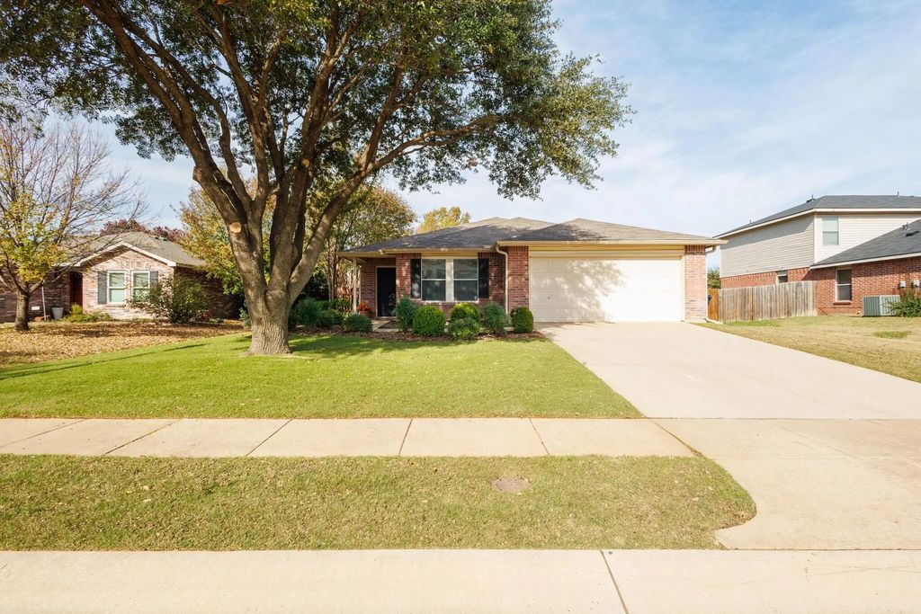 7808 Shoal Bend, Denton