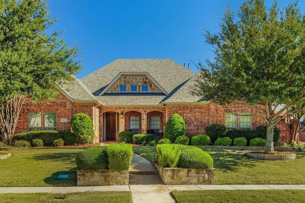 6205 Emmas Court, Colleyville