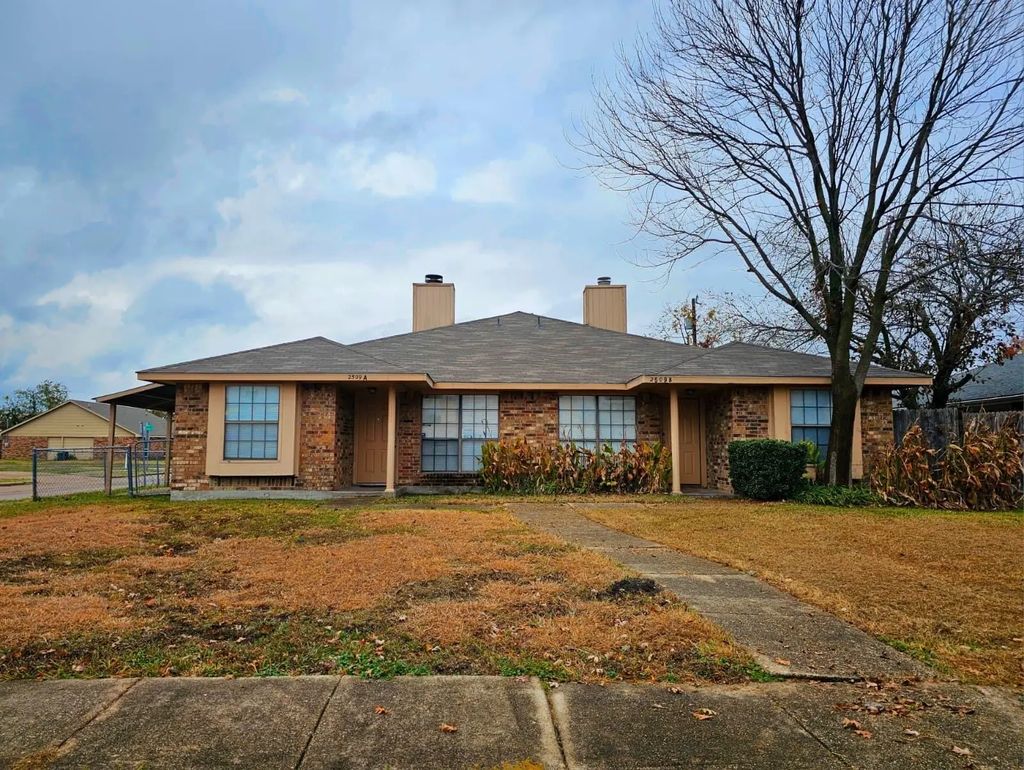 2509 Stanford Street A, Rowlett