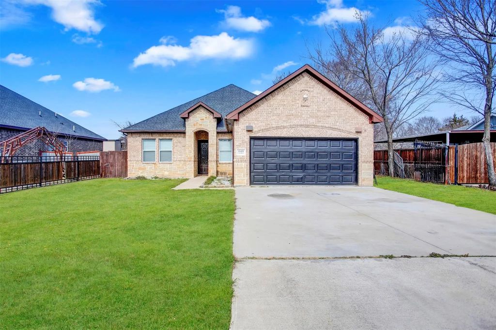 11431 Long Hill Lane, Balch Springs
