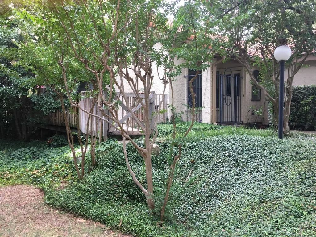 4308 Laguna Drive, Dallas