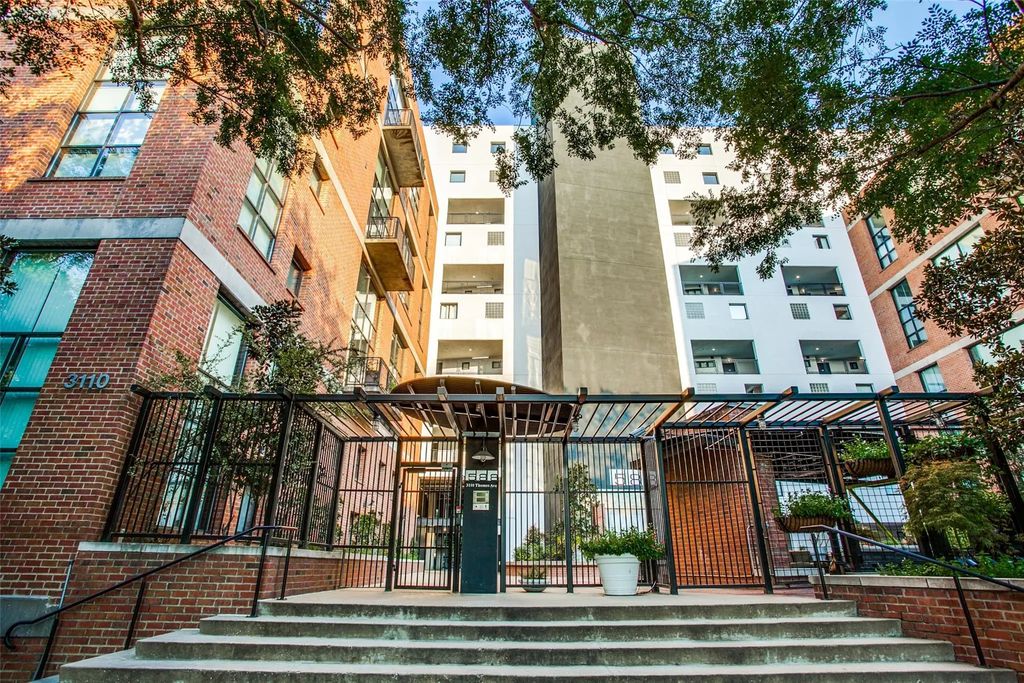 3110 Thomas Avenue 140, Dallas