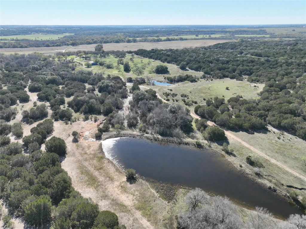 9885 County Road 270, Hico