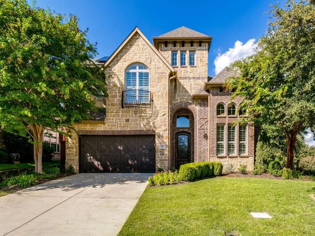 123 Alto Vista Drive, Irving