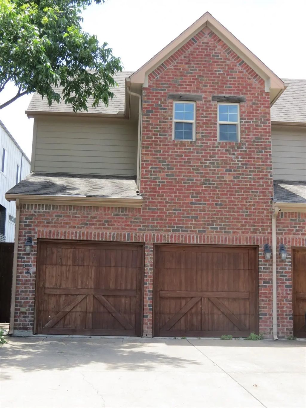 1921 Summit Avenue, Dallas