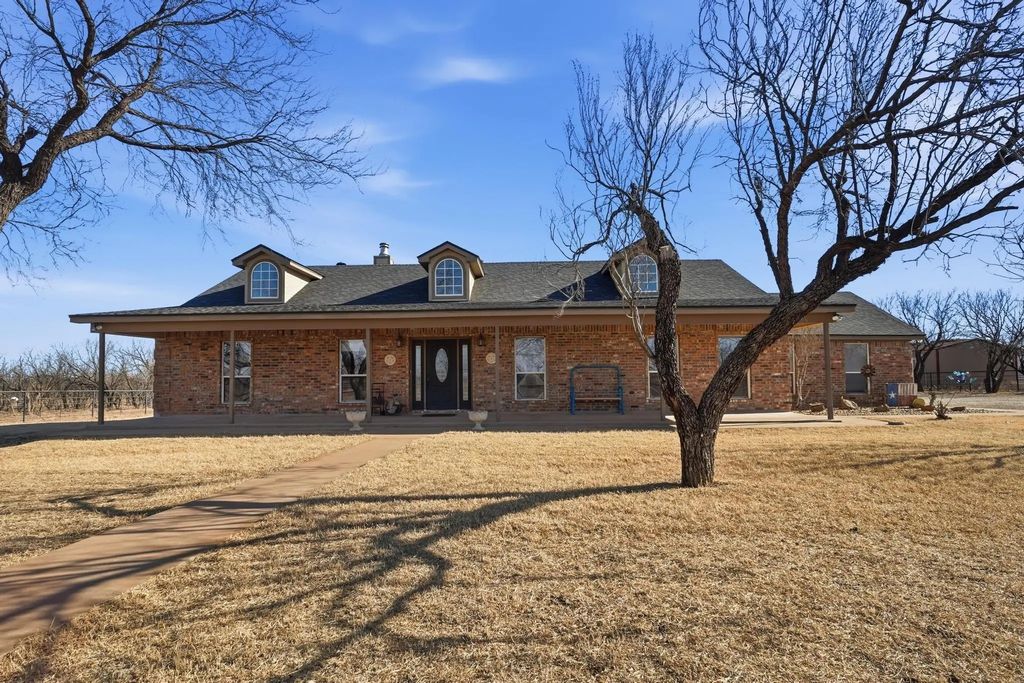 230 County Road 395, Merkel