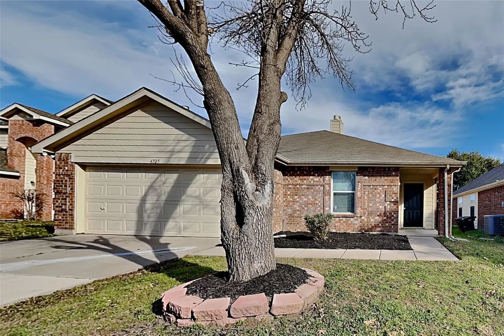 4725 Waterford Drive, Fort Worth