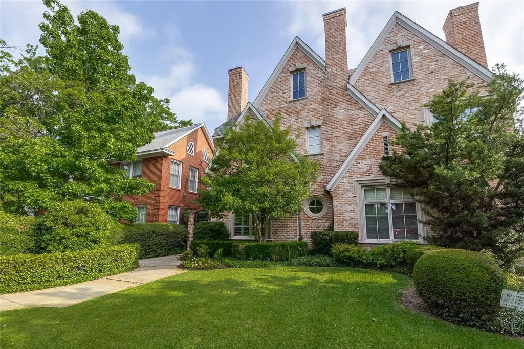 4334 Emerson Avenue 4334, University Park
