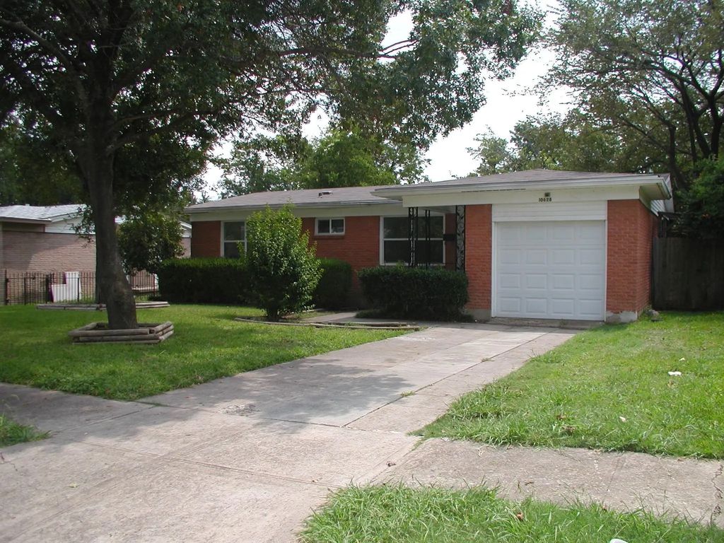 10628 Benbrook Drive, Dallas