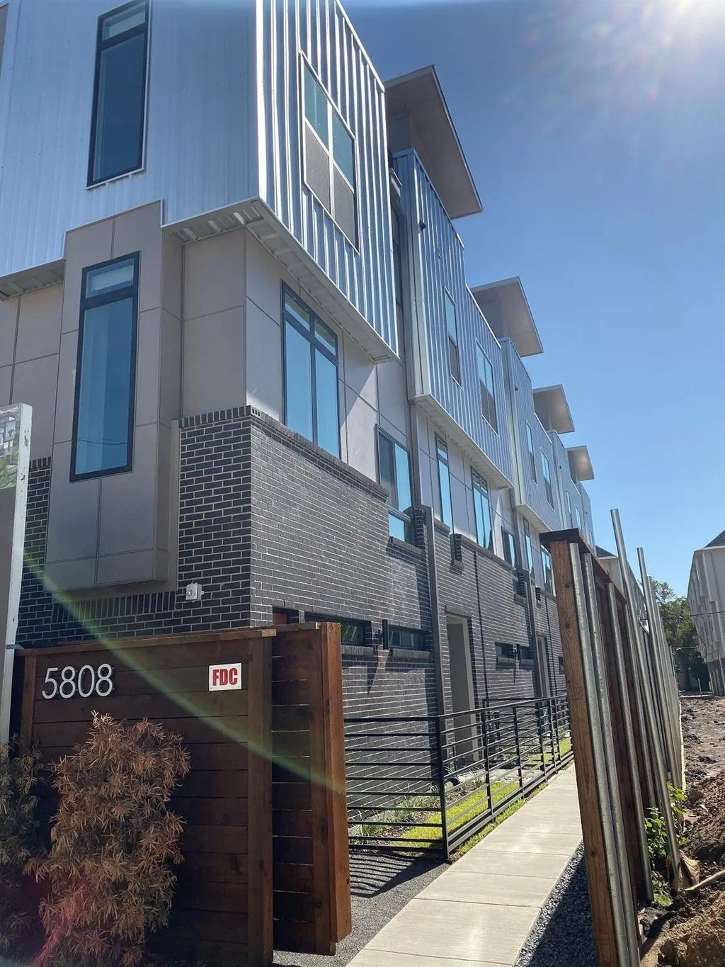 5808 Lindell Avenue 101, Dallas