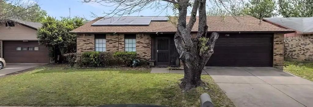 7720 Four Winds Drive, Fort Worth