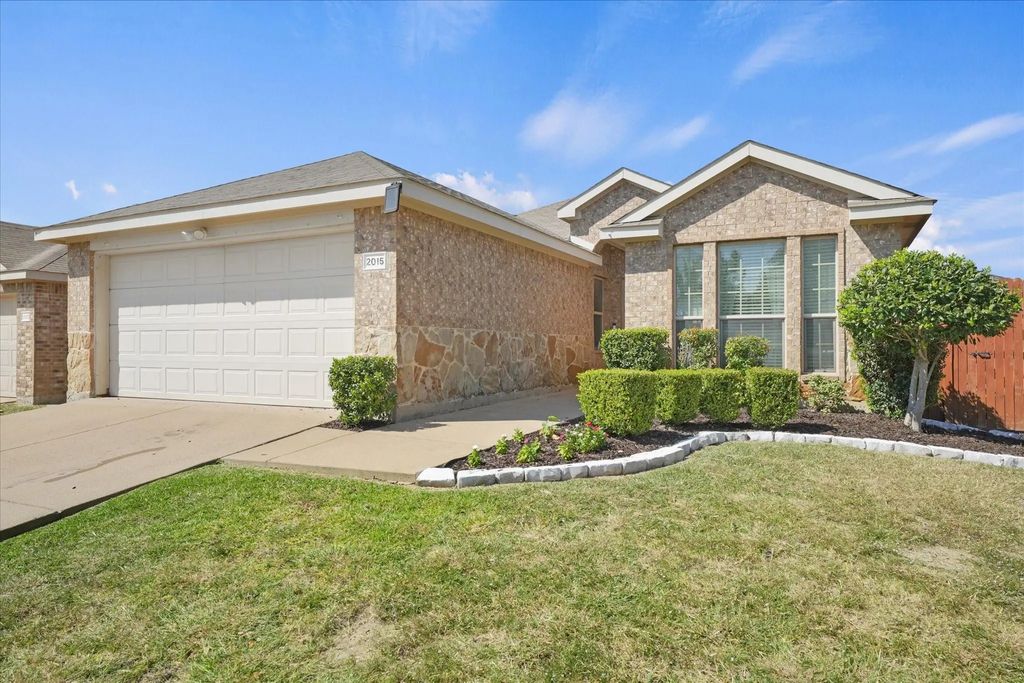 2015 Allyson Drive, Heartland