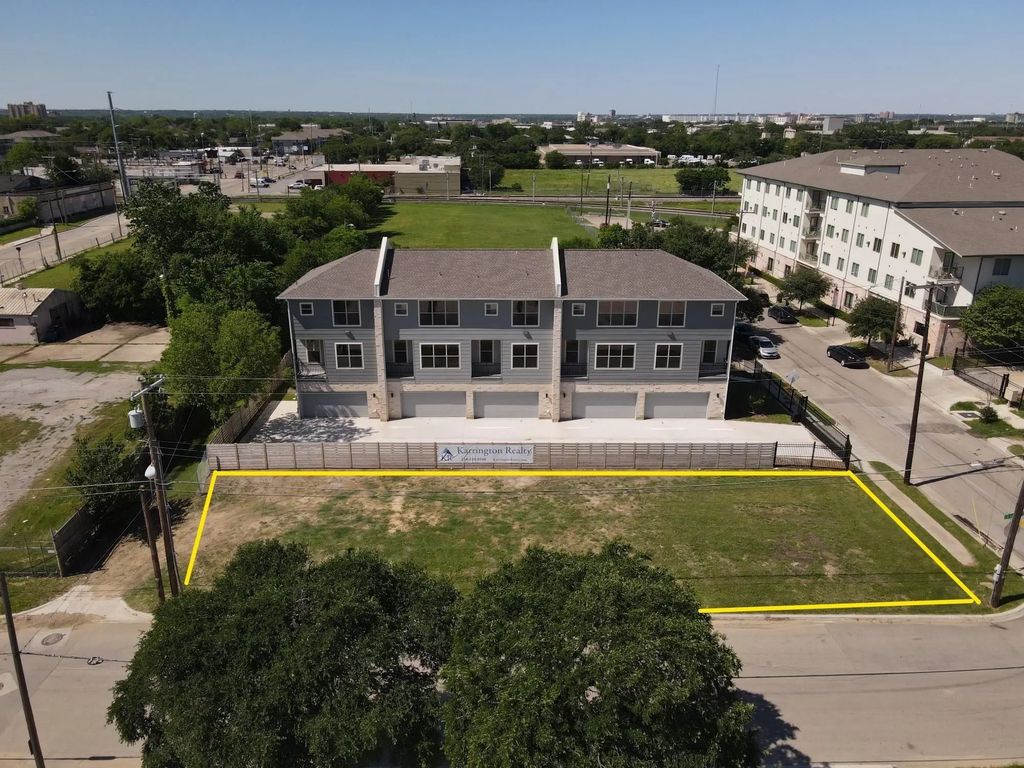 1109 Jb Jackson Jr Boulevard, Dallas