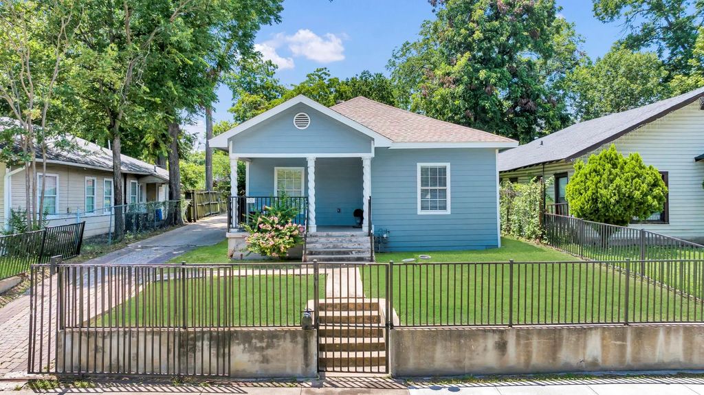 925 S Brighton Avenue, Dallas