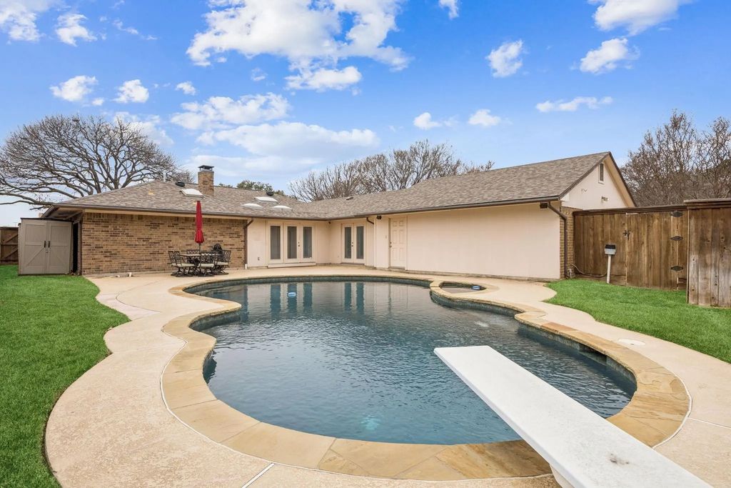 314 Amherst Avenue, Richardson