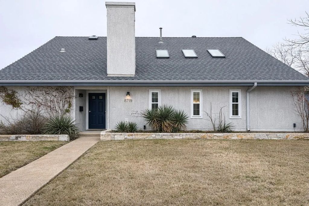 8719 Gladwood Lane, Dallas