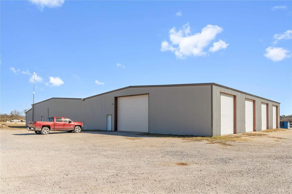 6070 Highway 183 N, Early