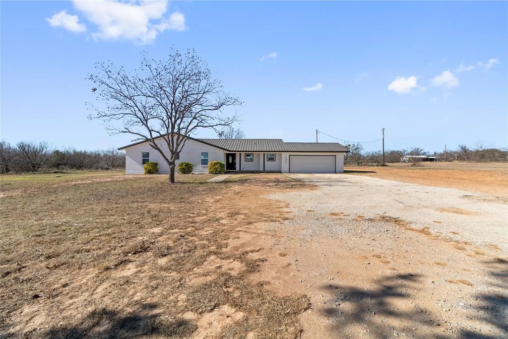 6301 State Highway 153, Coleman