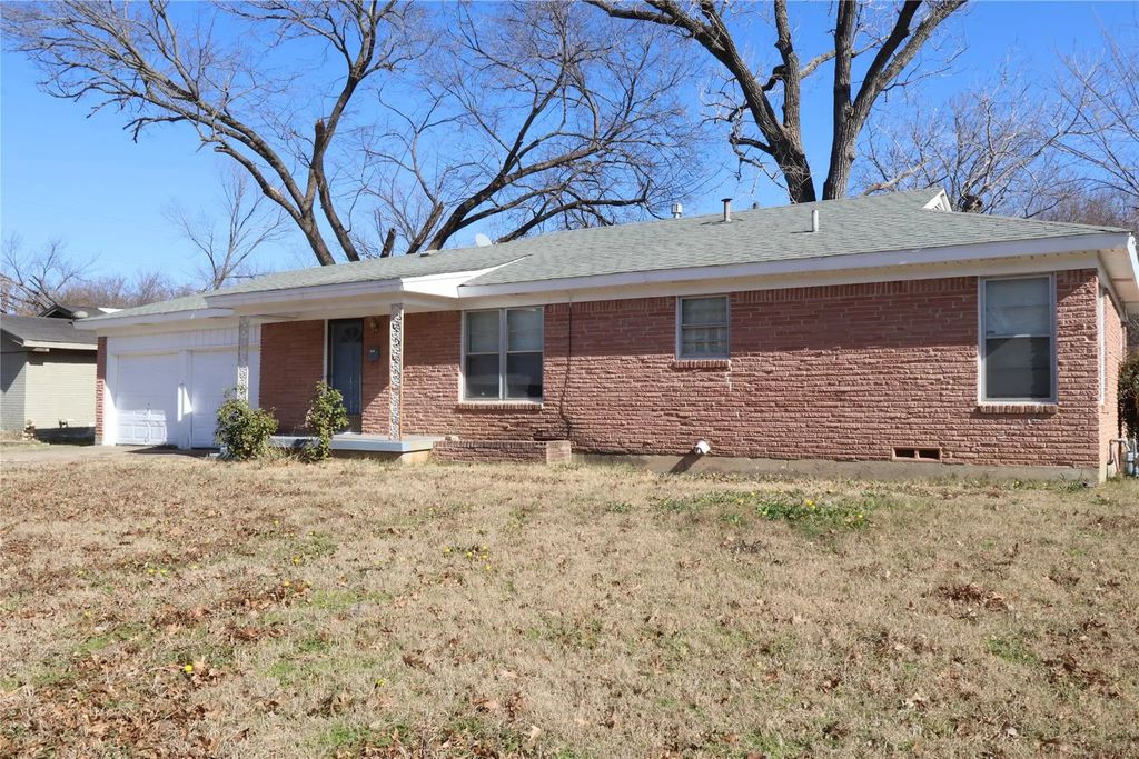 2816 Rosebud Lane, Richland Hills
