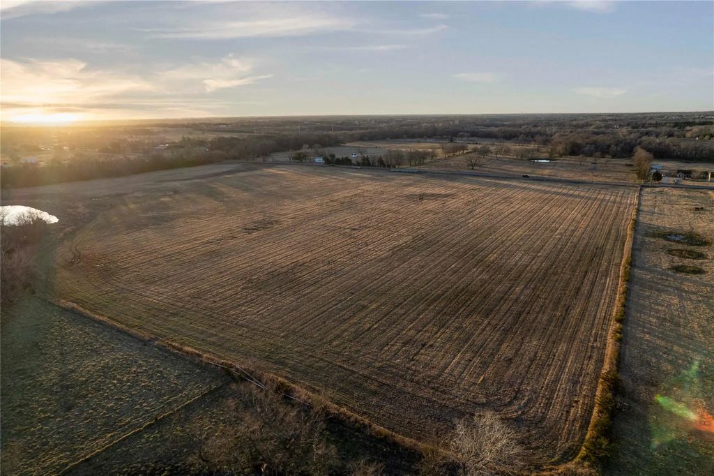 3860 County Road 177, Anna