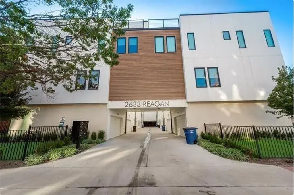 2633 Reagan Street 106, Dallas