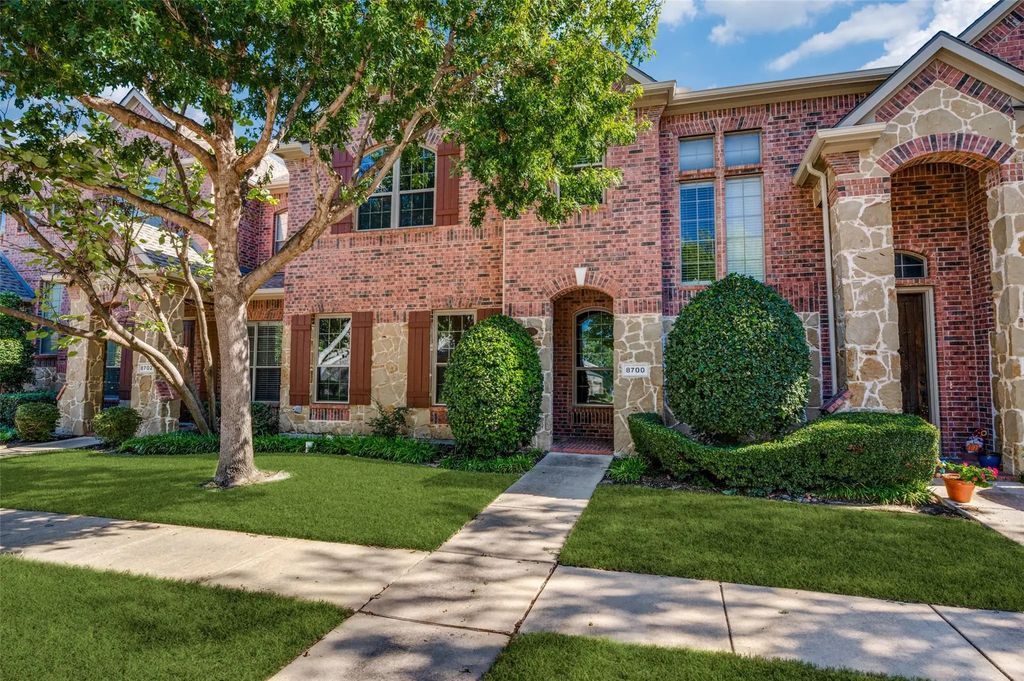 8700 Pauline Street, Plano