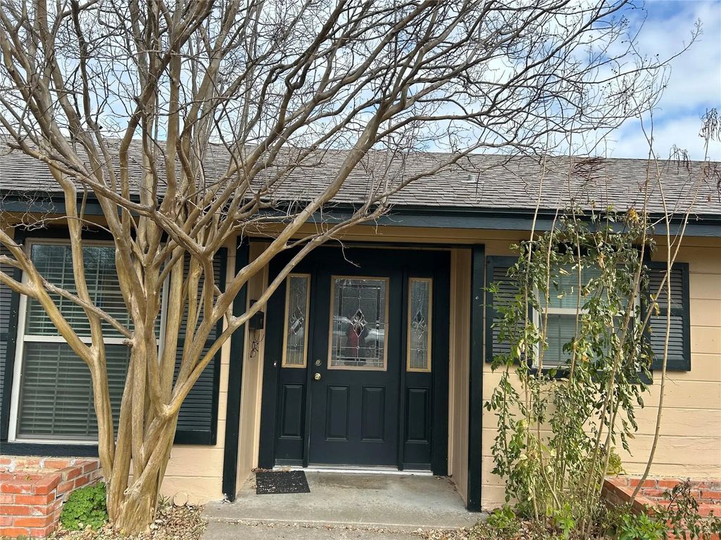 709 N 43rd Street, Waco