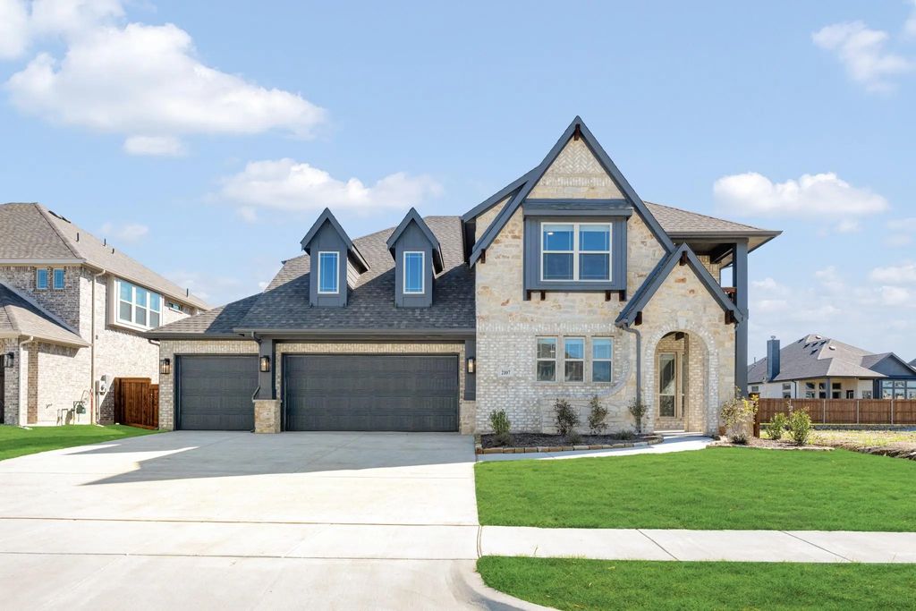 2107 Redding Drive, Mansfield