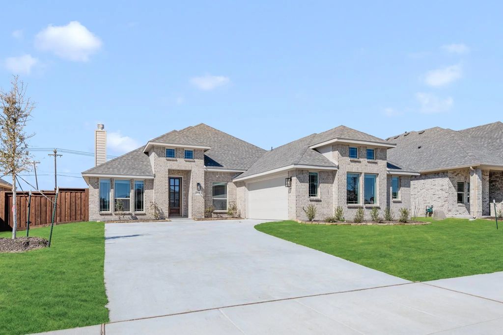 2114 Redding Drive, Mansfield