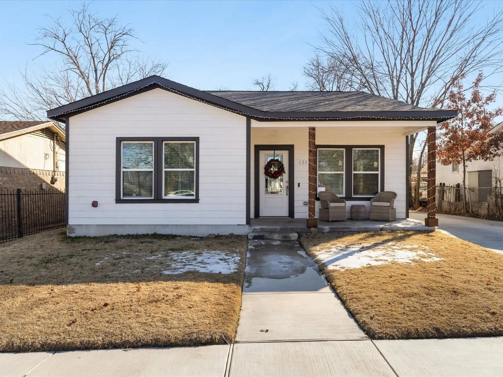1304 E Mulkey Street, Fort Worth