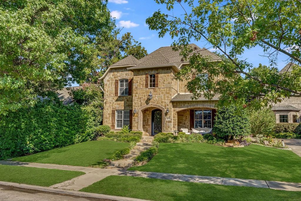 6111 Palo Pinto Avenue, Dallas