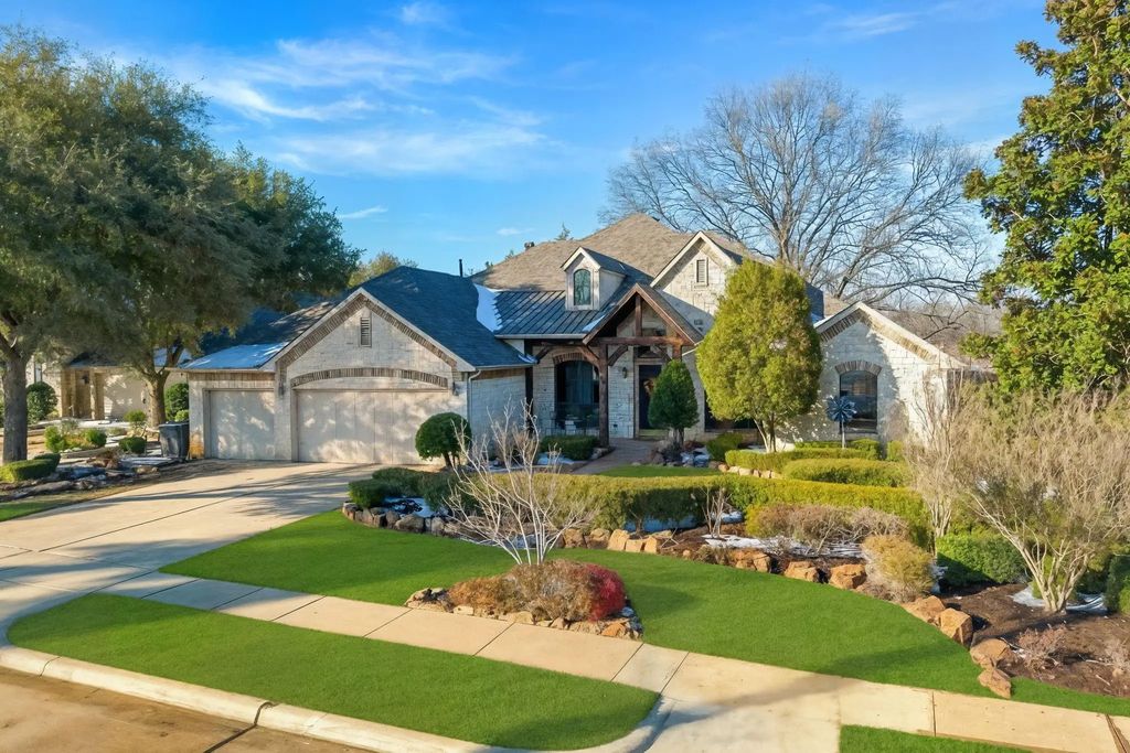 1302 Killian Drive, Mansfield
