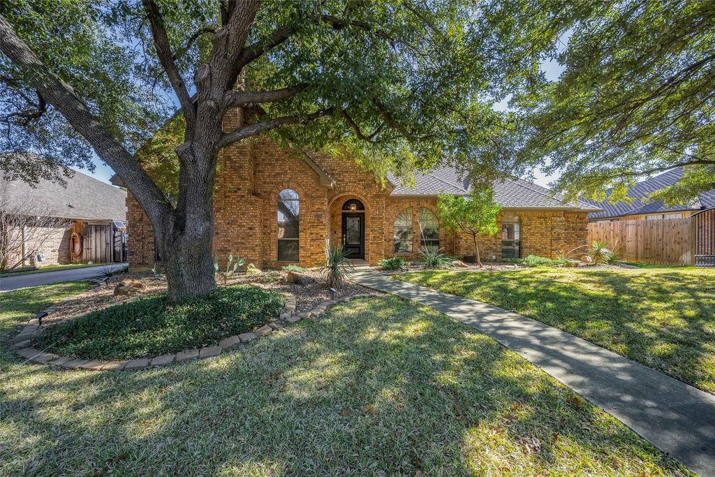 5105 Chad Drive, Arlington