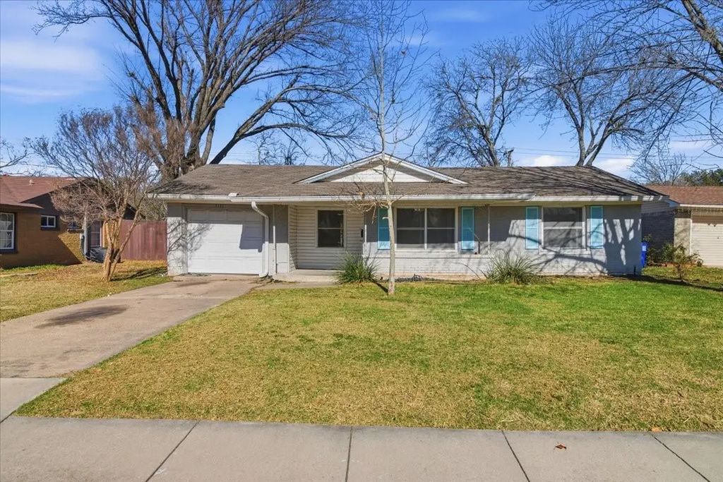 3131 Longmeade Drive, Farmers Branch