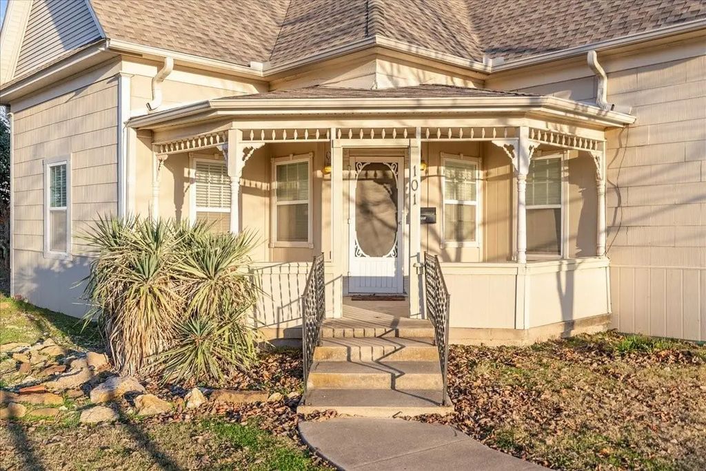 101 N 7th Street, Krum