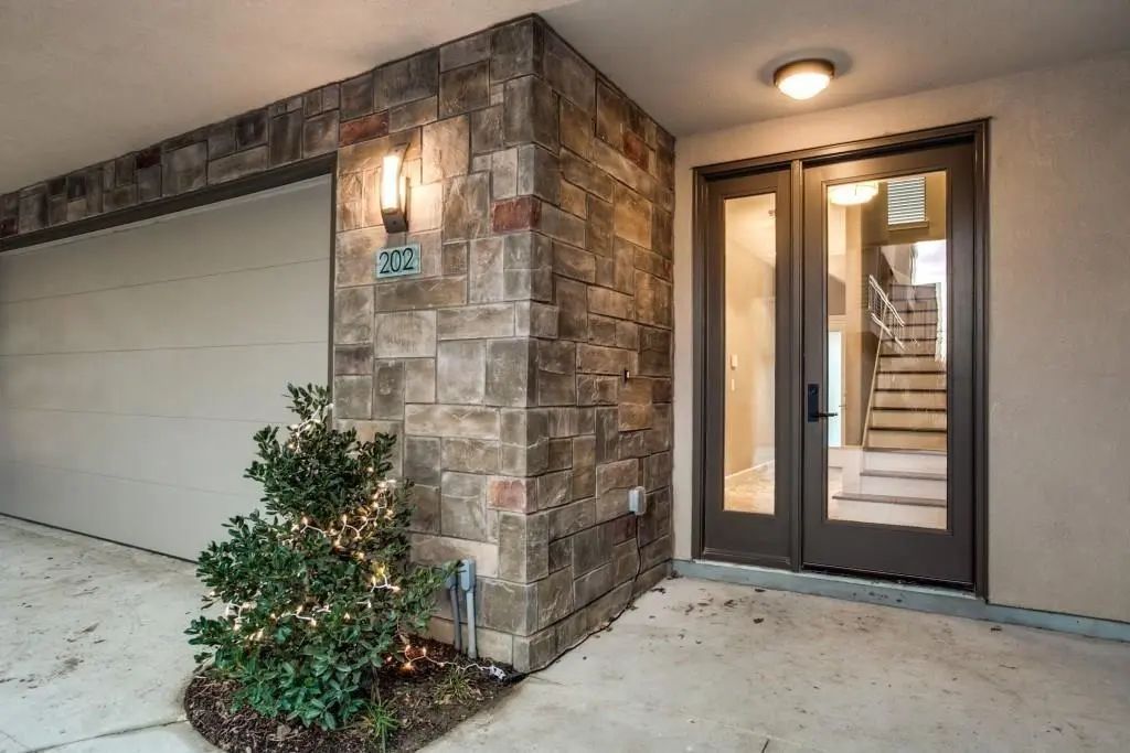 1717 Annex Avenue 202, Dallas